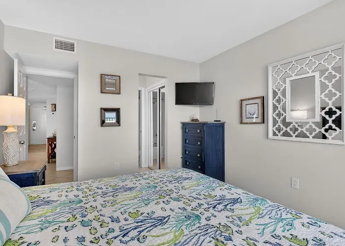 6511 Plantation-palms *